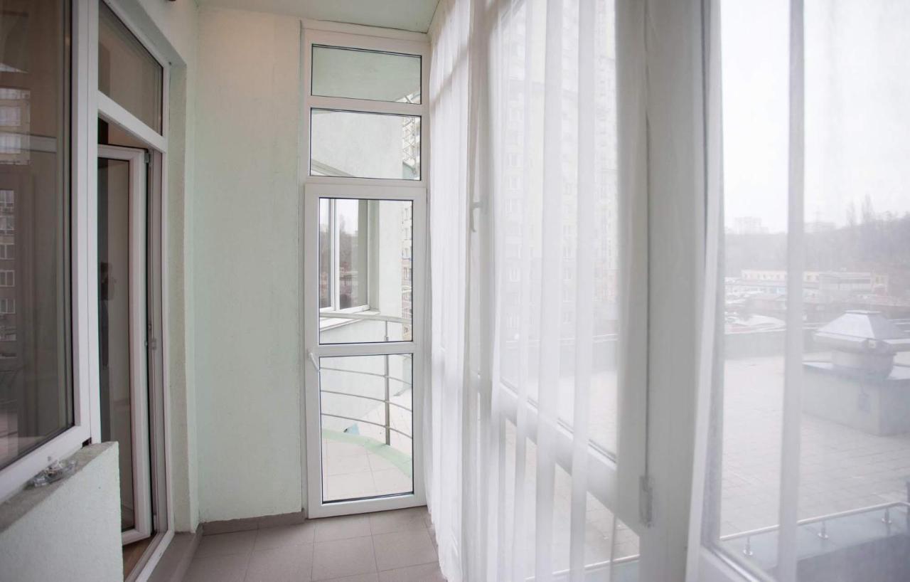 Navit Apartments With Breakfast, Near The Railway Station, The City Center And The Park Κίεβο Εξωτερικό φωτογραφία