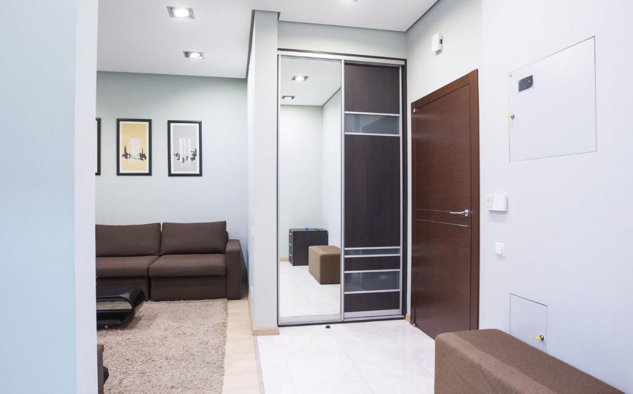 Navit Apartments With Breakfast, Near The Railway Station, The City Center And The Park Κίεβο Εξωτερικό φωτογραφία